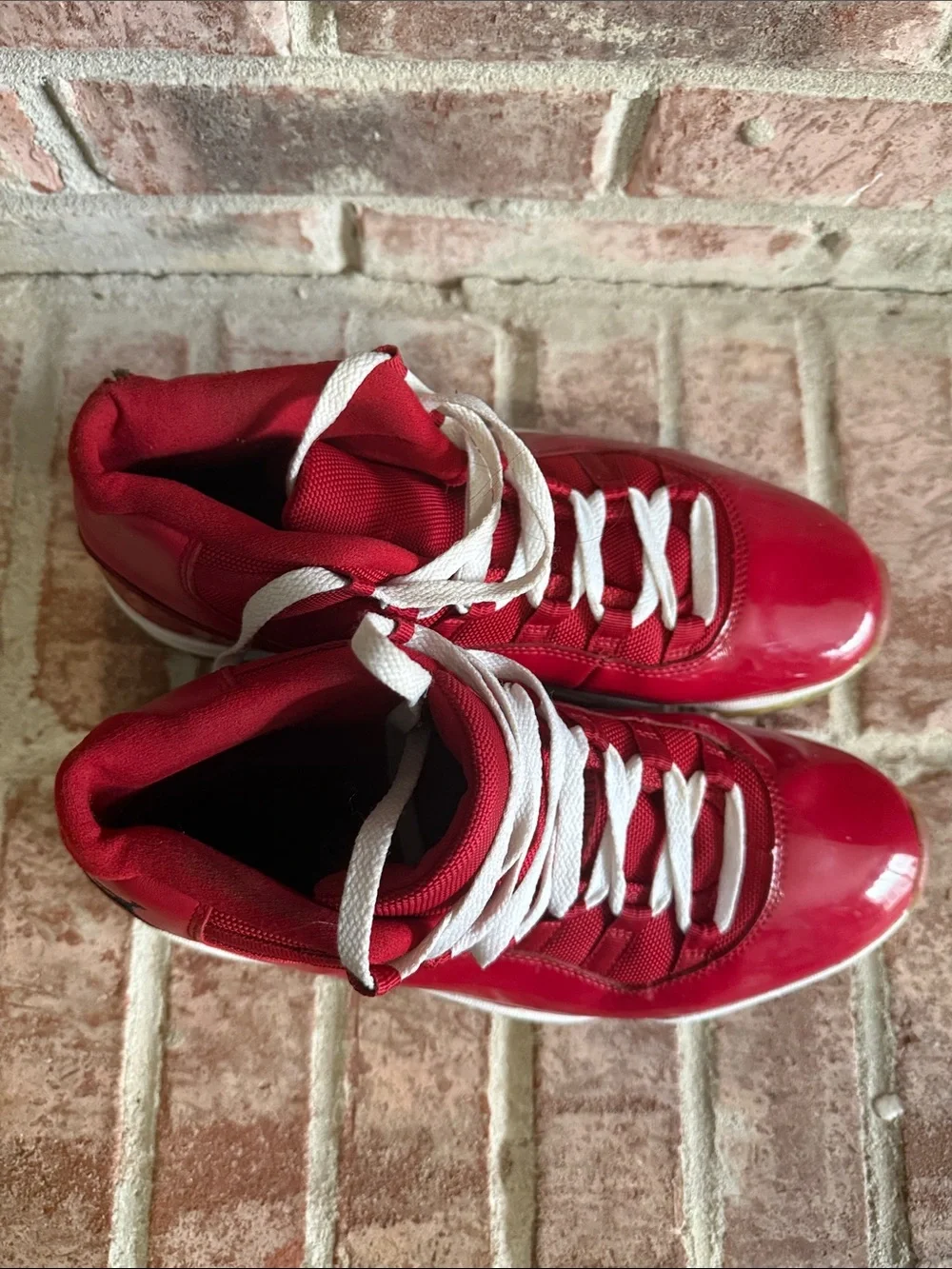 Mens Jordan 11 retro “win like 96” red December 2017 size 9.5